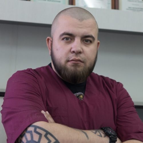 Рекомендует врач и мануальный терапевт Артем Михеев